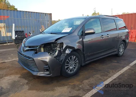 2018 Toyota Sienna Xle Premium 8 Passenger z USA, uszkodzony, nr VIN 5TDYZ3DC2JS957419